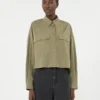 Asymmetrisk vasket bomuldsskjorte, khaki Asymmetrisk vasket bomuldsskjorte, khaki