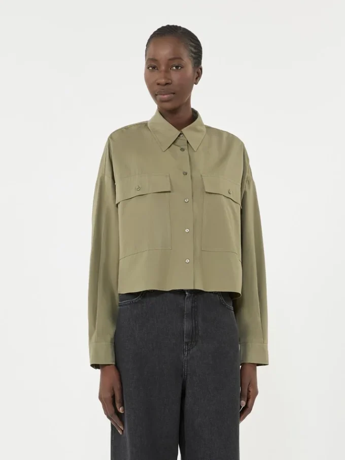 Asymmetrisk vasket bomuldsskjorte, khaki Asymmetrisk vasket bomuldsskjorte, khaki