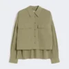 Asymmetrisk vasket bomuldsskjorte, khaki Asymmetrisk vasket bomuldsskjorte, khaki