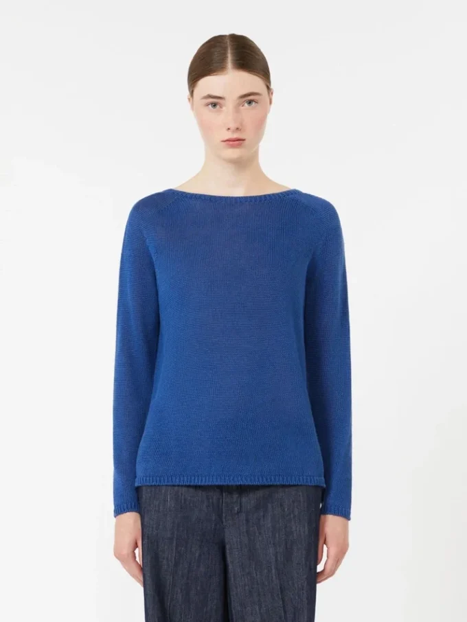 Basic sweater i linnedgarn, kornblå Basic sweater i linnedgarn, kornblå