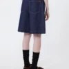 Bermudashorts i bomulds- og linned-denim, marineblå Bermudashorts i bomulds- og linned-denim, marineblå