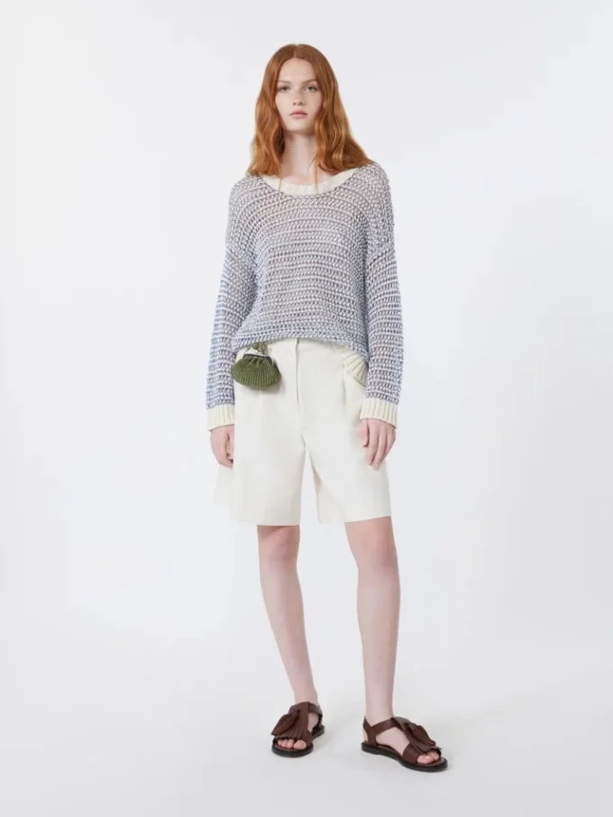 Bermudashorts i bomulds- og linnedcanvas, ecru Bermudashorts i bomulds- og linnedcanvas, ecru