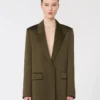 Blazer i Envers-satin, mosgrøn Blazer i Envers-satin, mosgrøn