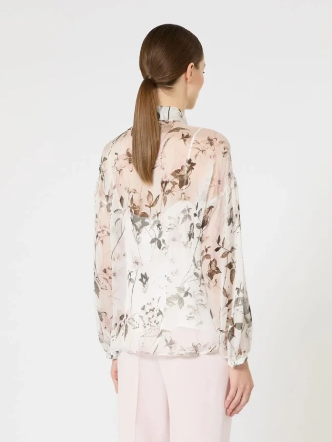 Bluse i mønstret chiffon, hvid Bluse i mønstret chiffon, hvid