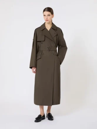 Bred vandafvisende trenchcoat i twill, grøn