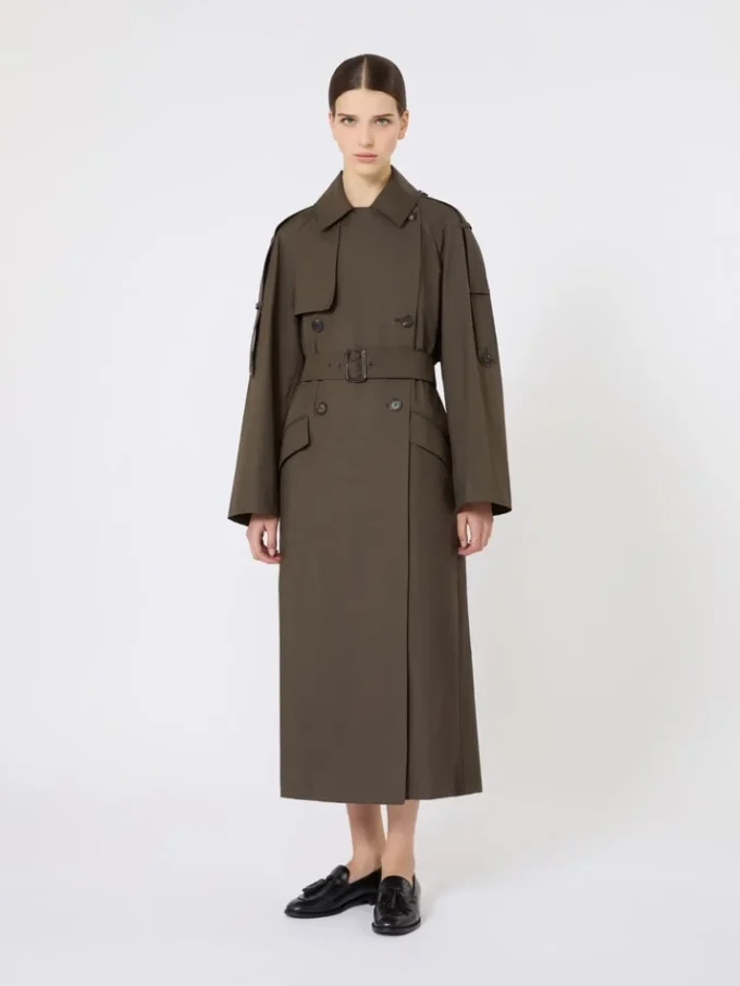 Bred vandafvisende trenchcoat i twill, grøn Bred vandafvisende trenchcoat i twill, grøn