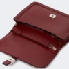 Clutch i glat læder, bordeaux Clutch i glat læder, bordeaux