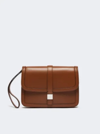 Clutch i glat læder, tobak