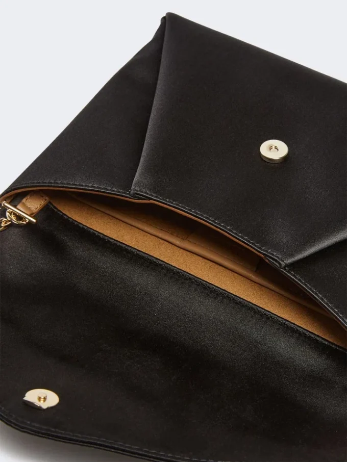 Clutch i viskose og silkesatin, sort