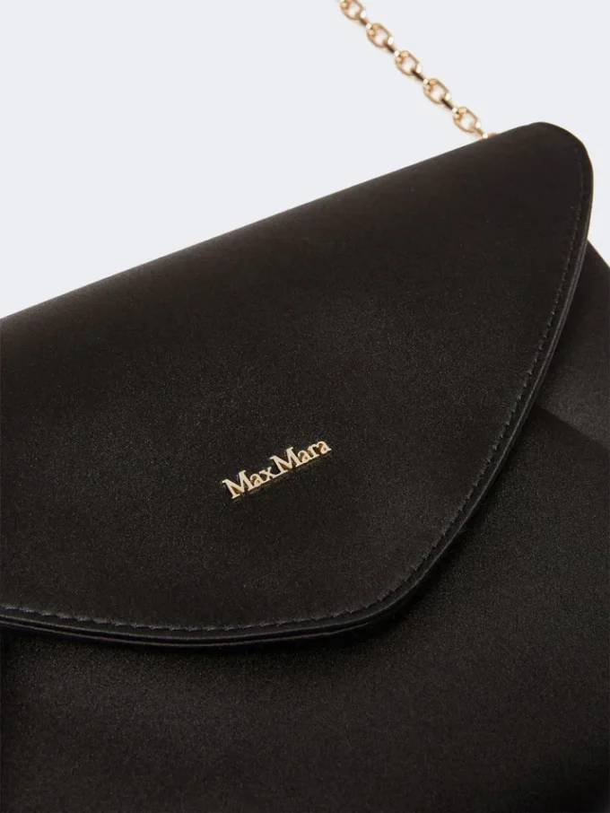 Clutch i viskose og silkesatin, sort