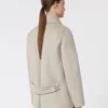 Dobbeltknappet peacoat i kashmir, sand Dobbeltknappet peacoat i kashmir, sand