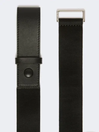 Elastisk bælte i vævet stof og læder, sort Elastisk bælte i vævet stof og læder, sort