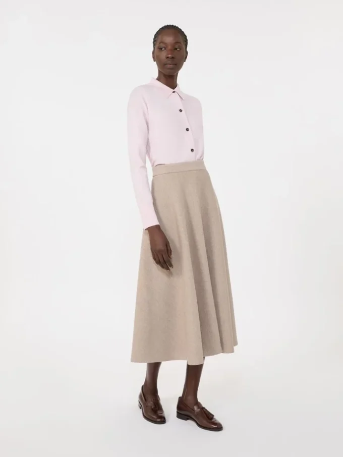 Feminint uldcardigan, lyserødt Feminint uldcardigan, lyserødt