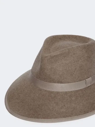 Hue i uldfilt, beige Hue i uldfilt, beige
