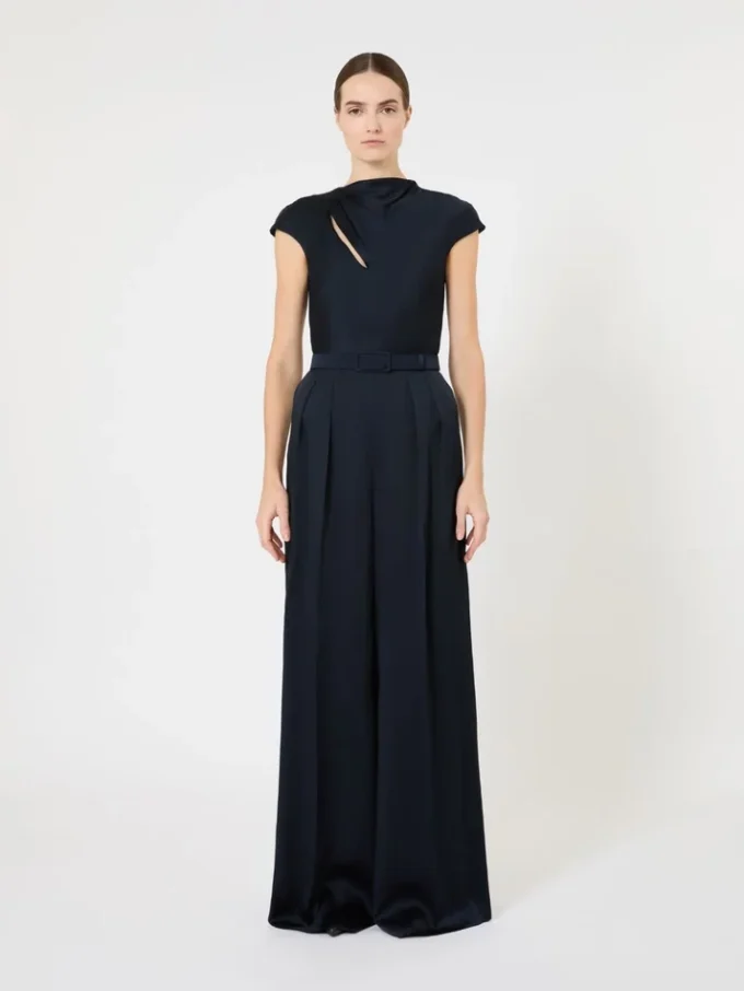 Jumpsuit i reverssateng, midnatsblå Jumpsuit i reverssateng, midnatsblå