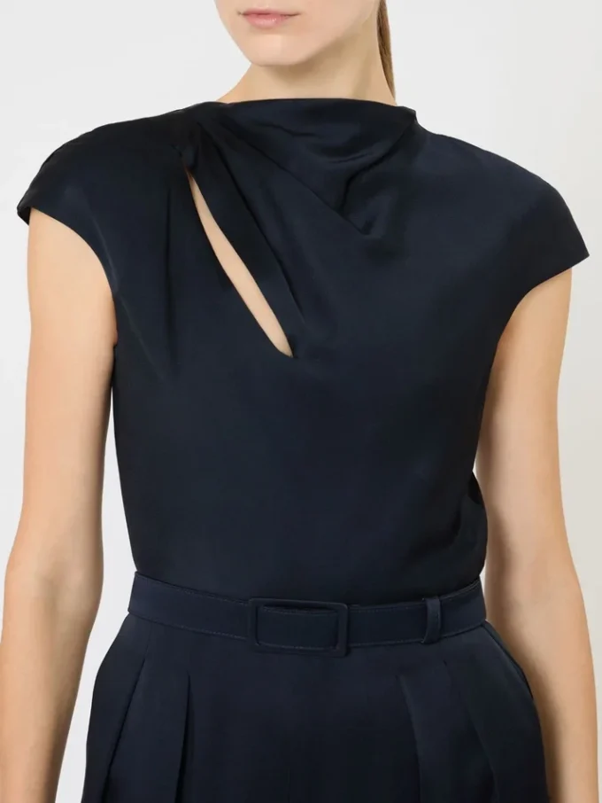 Jumpsuit i reverssateng, midnatsblå Jumpsuit i reverssateng, midnatsblå