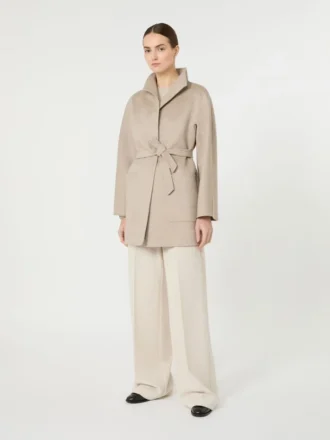 Kamelbrun wrap-frakke, sand