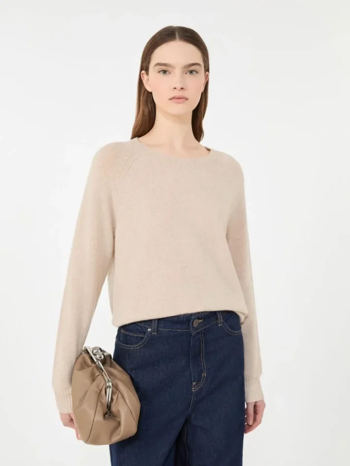 Kashmir-sweater med rund hals, sand Kashmir-sweater med rund hals, sand