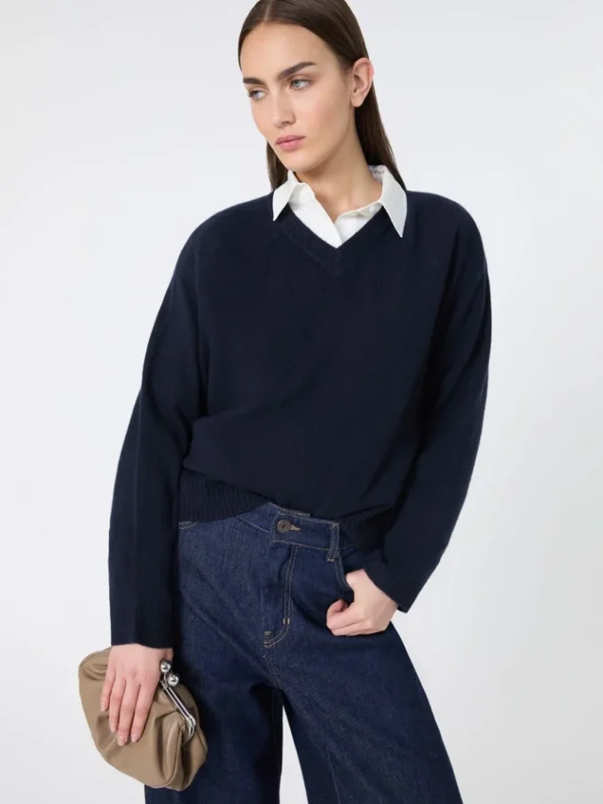Kashmir-sweater med V-hals, marineblå Kashmir-sweater med V-hals, marineblå