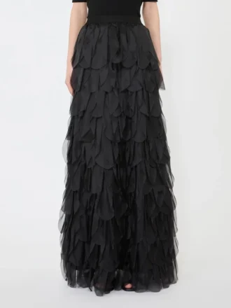 Lang nederdel med kronblade i silkeorganza, sort