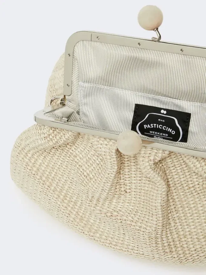 Mellemstor pasticcino-taske med raffia-effekt, turtledove Mellemstor pasticcino-taske med raffia-effekt, turtledove
