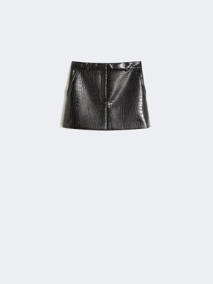 Miniskirt i laklæder med alligatorlook, sort Miniskirt i laklæder med alligatorlook, sort