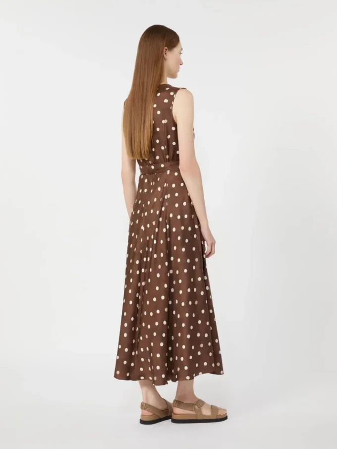 Mønstret twill-kjole, brun Mønstret twill-kjole, brun