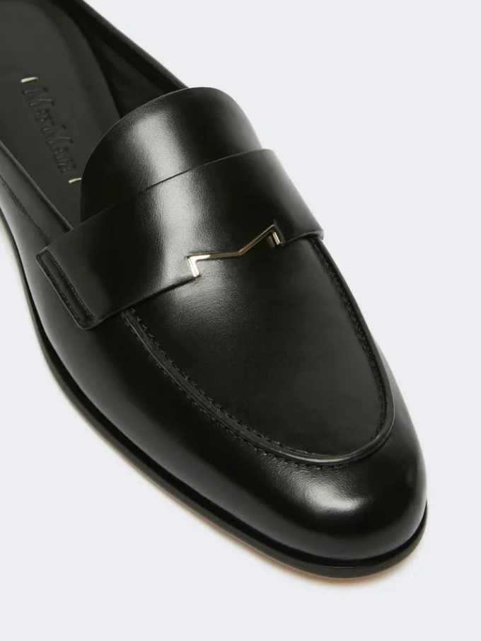 Mule-mokkasiner i glat læder, sort Mule-mokkasiner i glat læder, sort