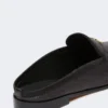 Mules i lærred med raffia-effekt, sort Mules i lærred med raffia-effekt, sort