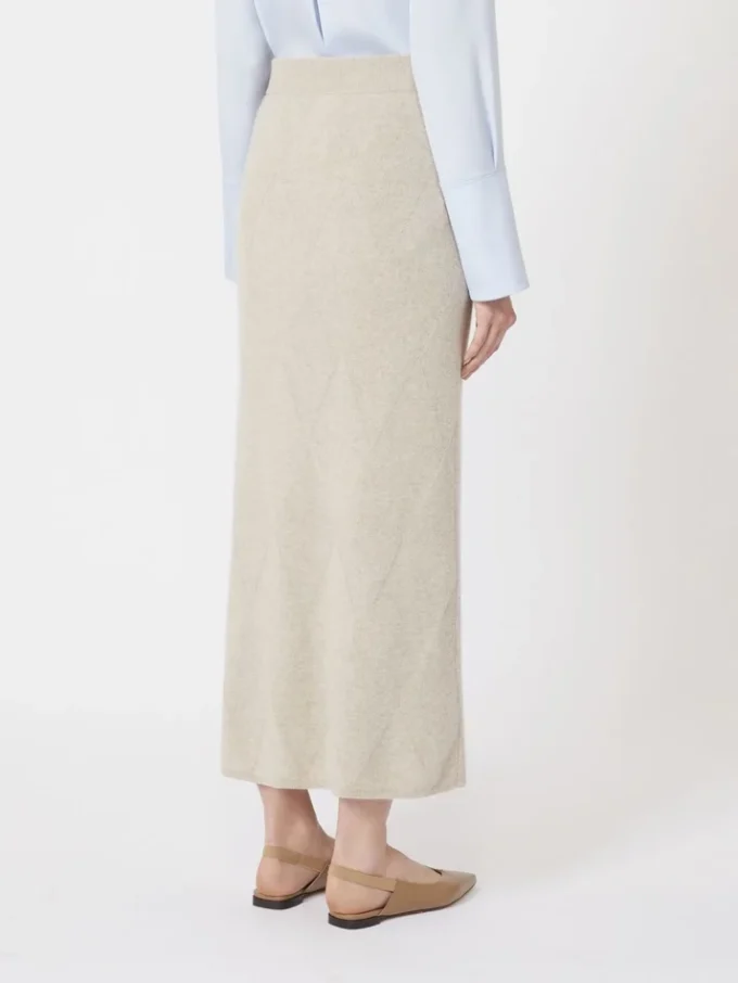 Nederdel i argyle-kashmirgarn, beige Nederdel i argyle-kashmirgarn, beige