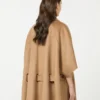 Oversized kappe i bredvævet kashmir, kamel Oversized kappe i bredvævet kashmir, kamel