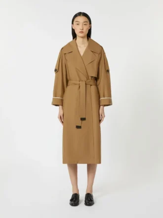 Oversized vandafvisende trenchcoat i twill, brun Oversized vandafvisende trenchcoat i twill, brun