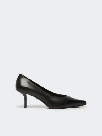 Pumps i glat læder, sort
