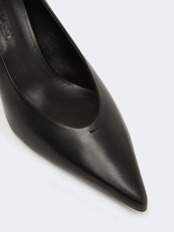 Pumps i glat læder, sort Pumps i glat læder, sort