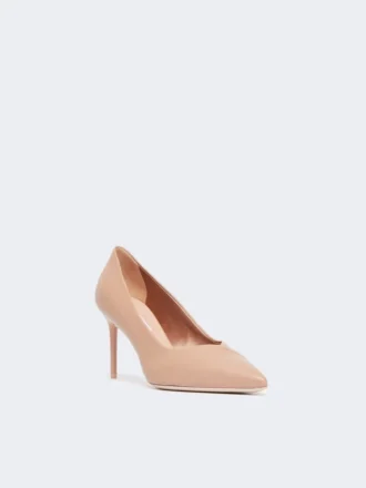Pumps i nappalæder, pudderfarve