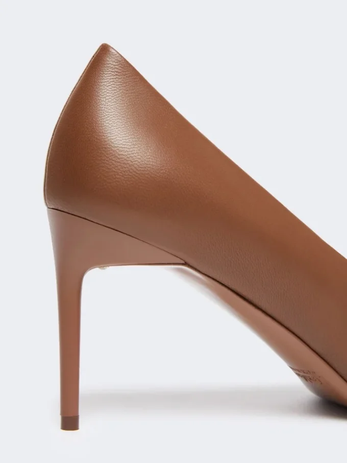 Pumps i nappalæder, tobak