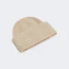 Ribstrikket kasmir-beanie, beige Ribstrikket kasmir-beanie, beige