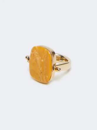 Ring i metal og harpiks, orange Ring i metal og harpiks, orange