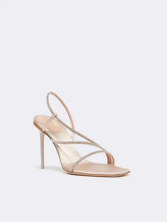 Sandaler i satin og krystal, farve: nude Sandaler i satin og krystal, farve: nude