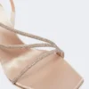 Sandaler i satin og krystal, farve: nude Sandaler i satin og krystal, farve: nude