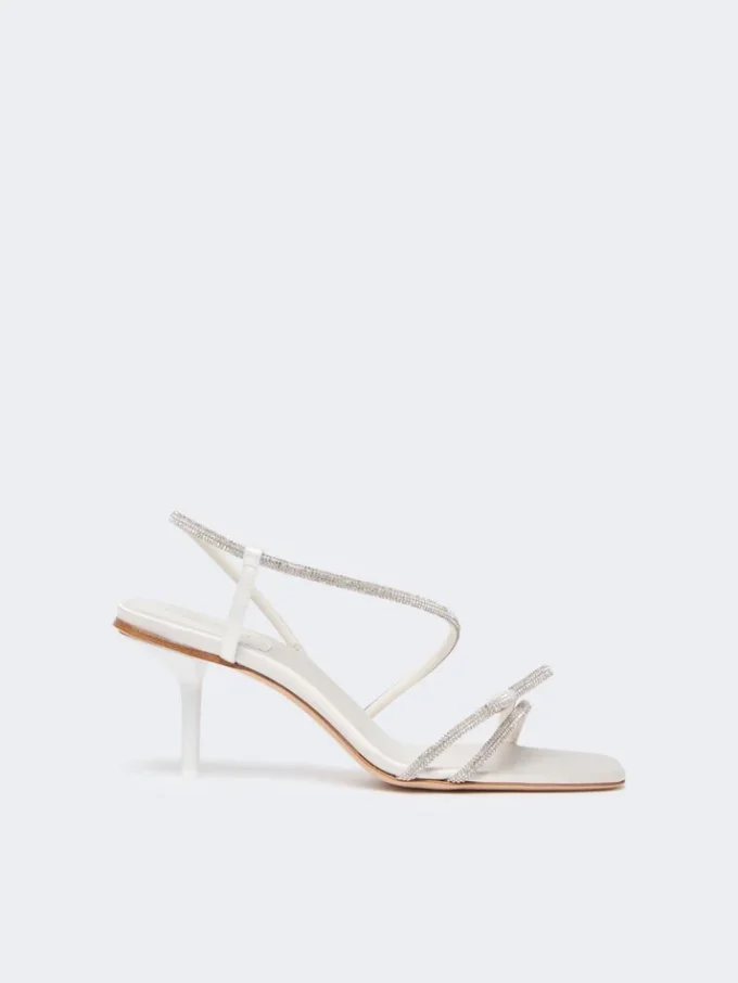 Sandaler i satin og rhinestones, elfenben Sandaler i satin og rhinestones, elfenben