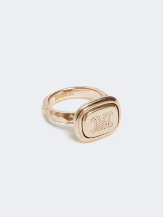 Signetring i metal, guld Signetring i metal, guld