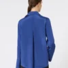 Skjorte i silke crepe de chine, kornblå Skjorte i silke crepe de chine, kornblå