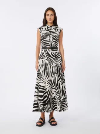 Skjortekjole i poplin med print, sort Skjortekjole i poplin med print, sort