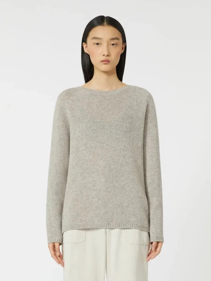 Sweater i uld og kashmirgarn, beige Sweater i uld og kashmirgarn, beige
