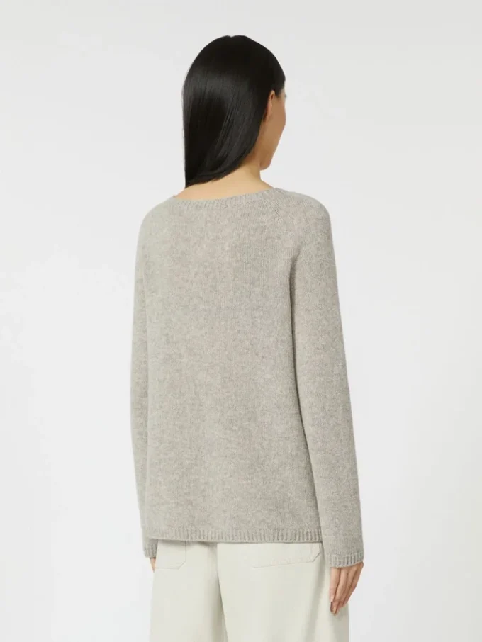 Sweater i uld og kashmirgarn, beige Sweater i uld og kashmirgarn, beige