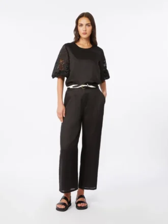 T-shirt i ramiegaze og broderie anglaise, sort