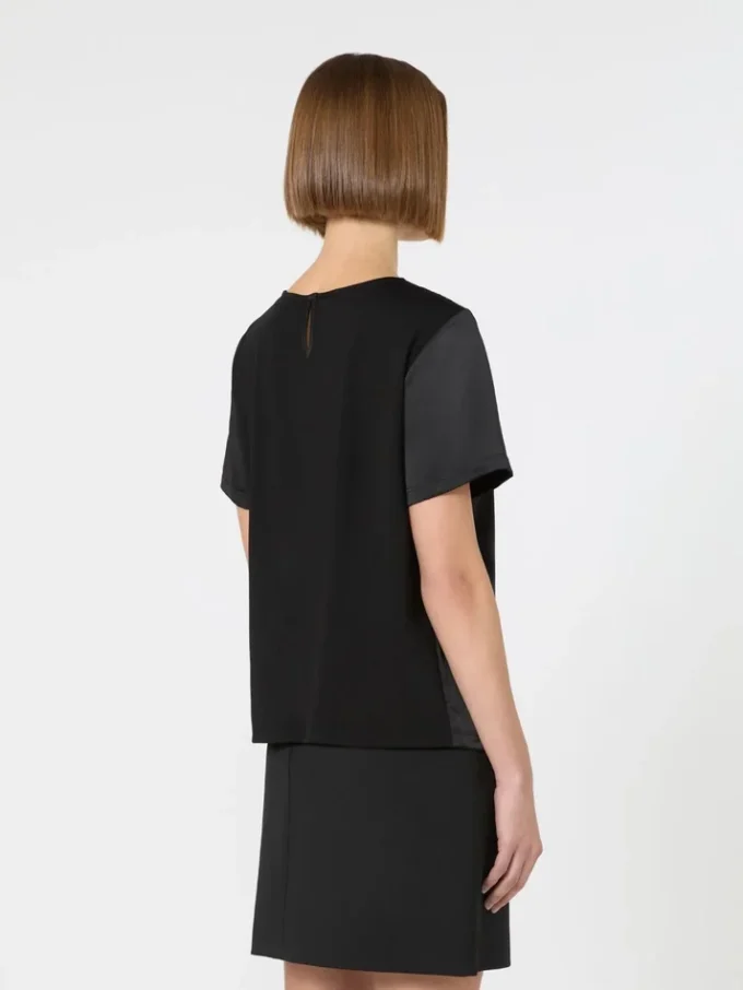 T-shirt i satin og jersey, sort T-shirt i satin og jersey, sort