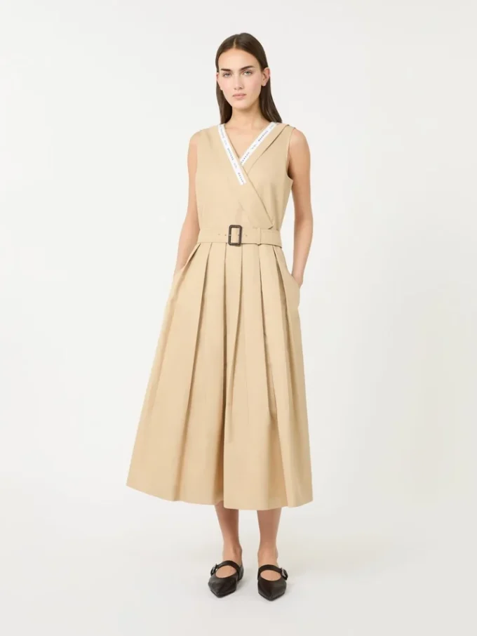 Vandafvisende gabardine-kjole, beige Vandafvisende gabardine-kjole, beige
