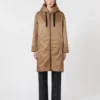Vandafvisende, polstret parka i canvas, kamel Vandafvisende, polstret parka i canvas, kamel